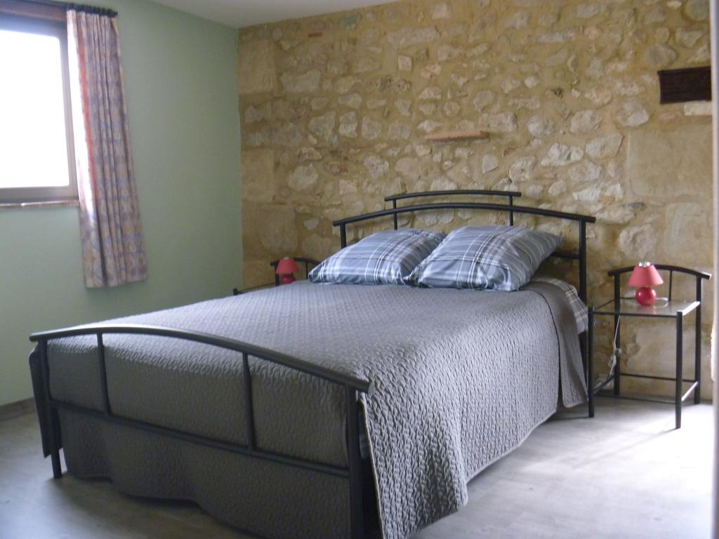 B&B La Tuquette Beaugas Room photo